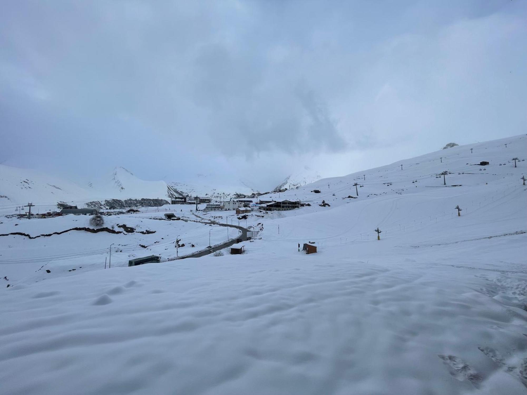 Four Season Gudauri Διαμέρισμα Δωμάτιο φωτογραφία