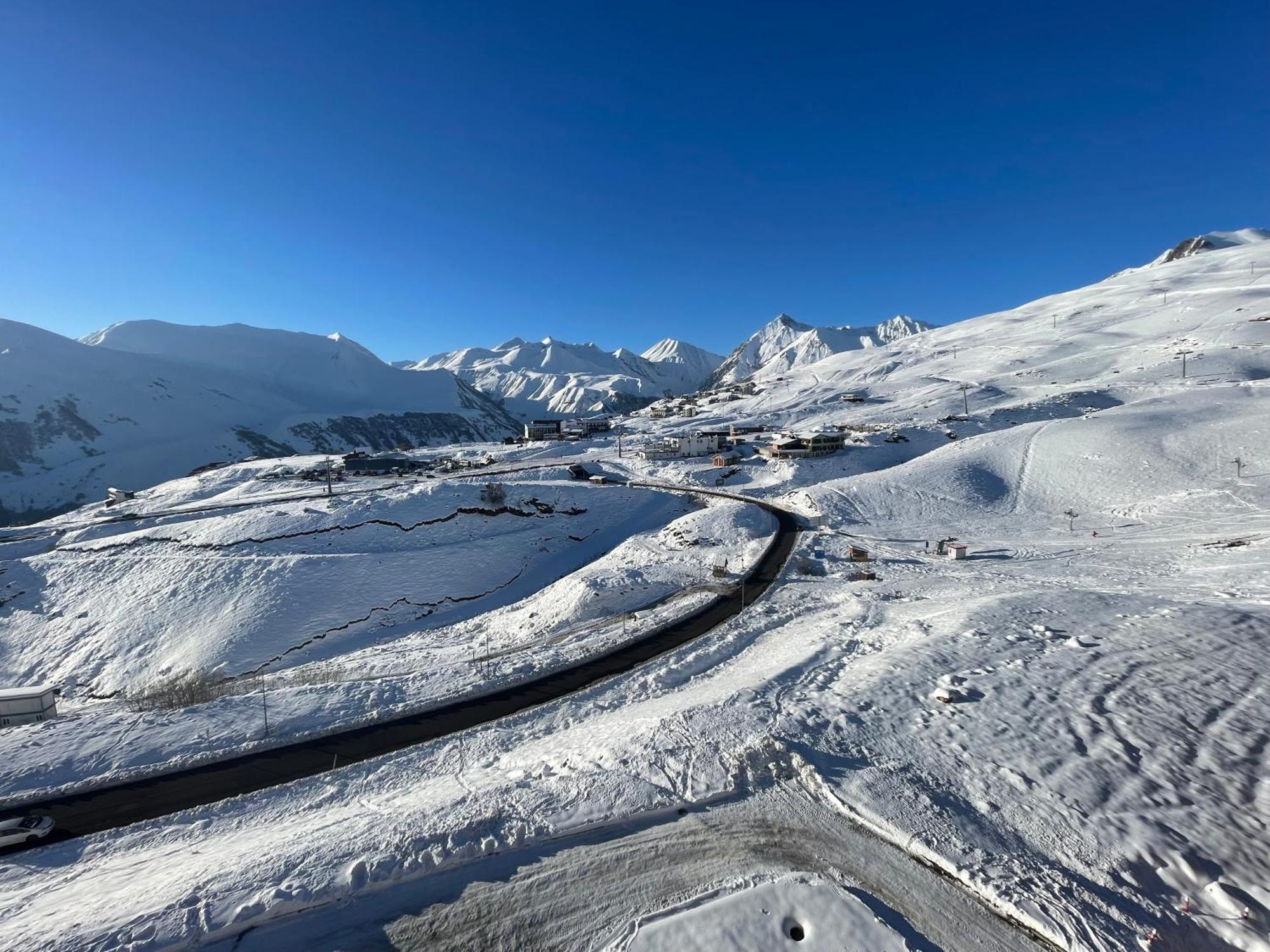 Four Season Gudauri Διαμέρισμα Εξωτερικό φωτογραφία